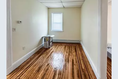 170 St Pauls Ave #2, Jersey City, NJ 07306 - Photo 8