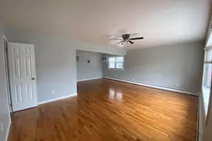 164 W 18th St, Bayonne, NJ 07002 - Photo 4