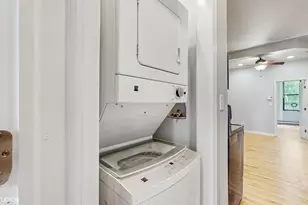 244 Webster Ave, Jersey City, NJ 07307 - Photo 20