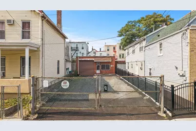 311 42nd St, Union City, NJ 07087 - Photo 2