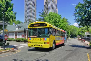 406 Newburgh Ct, West New York, NJ 07093 - Photo 26