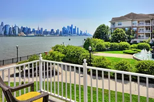 406 Newburgh Ct, West New York, NJ 07093 - Photo 2