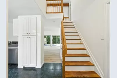 206 Ash Ct, South Brunswick Township, NJ 08852 - Photo 4