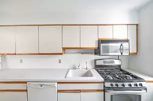 8450 Blvd E, North Bergen, NJ 07047 - Photo 10