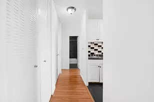 100 Manhattan Ave, Union City, NJ 07087 - Photo 10