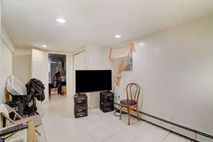 126 Kearney Ave, Jersey City, NJ 07305 - Photo 22