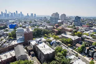 821 Bergen Ave, Jersey City, NJ 07306 - Photo 16