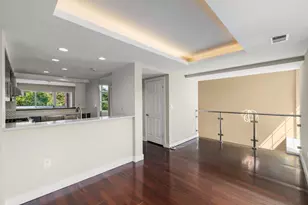 312 Franklin Ct, Edgewater, NJ 07020 - Photo 6