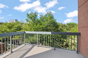 312 Franklin Ct, Edgewater, NJ 07020 - Photo 8