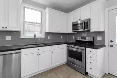334 Webster Ave, Jersey City, NJ 07307 - Photo 4