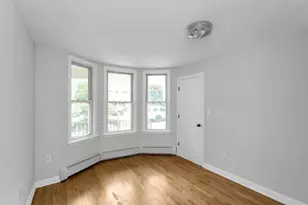 334 Webster Ave, Jersey City, NJ 07307 - Photo 10