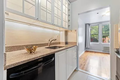 108 Waldo Ave #1D, Jersey City, NJ 07306 - Photo 14