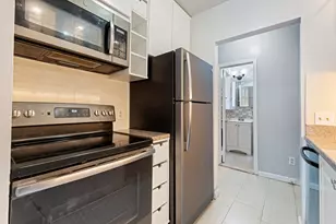 108 Waldo Ave, Jersey City, NJ 07306 - Photo 8