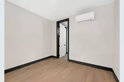 208 15th St, Jersey City, NJ 07310 - Photo 32