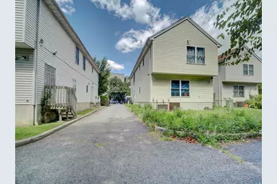 418 Ocean Ave, Jersey City, NJ 07305 - Photo 6
