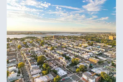 1033 Broadway #2, Bayonne, NJ 07002 - Photo 26