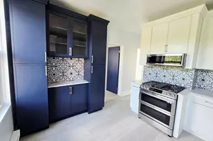 50 Montrose Ave, Jersey City, NJ 07307 - Photo 6