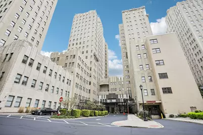 4 Beacon Way #900, Jersey City, NJ 07304 - Photo 1