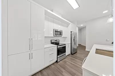 121 34th St #414, Union City, NJ 07087 - Photo 1