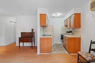 56 68th St, Guttenberg, NJ 07093 - Photo 8