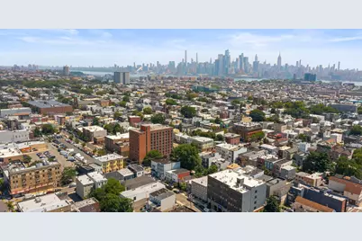 74 Cambridge Ave, Jersey City, NJ 07306 - Photo 2