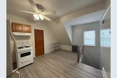 347 Avenue C #3, Bayonne, NJ 07002 - Photo 2