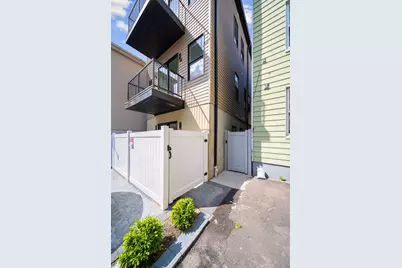 231 Clinton Ave #A, Jersey City, NJ 07304 - Photo 24