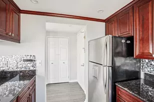 1 2nd St, Jersey City, NJ 07302 - Photo 14