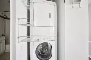 1 2nd St, Jersey City, NJ 07302 - Photo 30