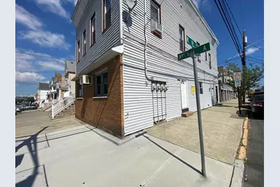 468 Avenue A #1, Bayonne, NJ 07002 - Photo 4