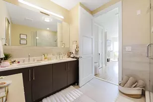 15 Somerset Ln, Edgewater, NJ 07020 - Photo 14