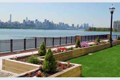 15 Somerset Lane #111, Edgewater, NJ 07020 - Photo 30