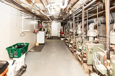 446 West Side Ave, Jersey City, NJ 07305 - Photo 34