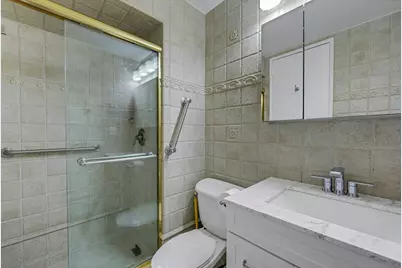 7000 Kennedy Blvd #36C, Guttenberg, NJ 07093 - Photo 18