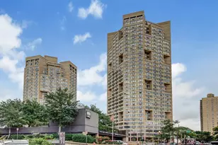 7000 Kennedy Blvd, Guttenberg, NJ 07093 - Photo 1