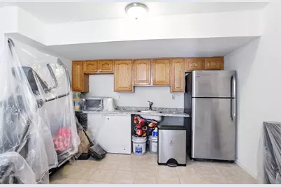 212 Clerk St, Jersey City, NJ 07305 - Photo 16