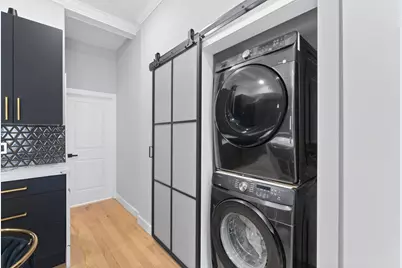 64 Lincoln St, Jersey City, NJ 07307 - Photo 10