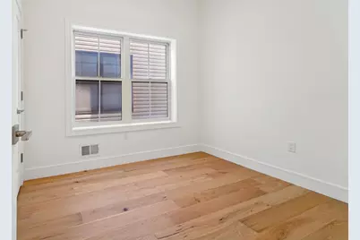 90 East 27th St #1, Bayonne, NJ 07002 - Photo 1