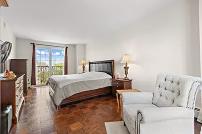 205 Shearwater Ct West #32, Jersey City, NJ 07305 - Photo 12