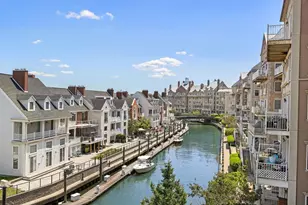 205 Shearwater Ct W, Jersey City, NJ 07305 - Photo 18