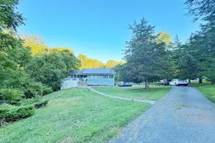 25 Graphic Blvd, Sparta Township, NJ 07871 - Photo 34