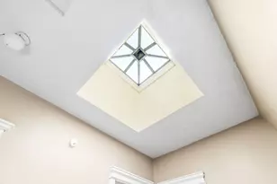 38 Gautier Ave, Jersey City, NJ 07306 - Photo 10