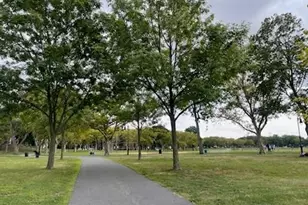 38 Gautier Ave, Jersey City, NJ 07306 - Photo 34