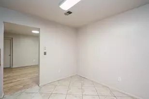 16 Cypress St, Jersey City, NJ 07305 - Photo 10