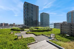 75 Park Ln S, Jersey City, NJ 07310 - Photo 22