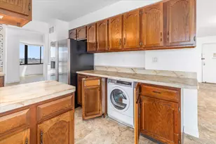 1705 Harmon Cove Tower, Secaucus, NJ 07094 - Photo 10