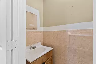 78 Linden Ave, Jersey City, NJ 07305 - Photo 22