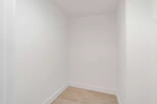 139 Christopher Columbus Dr, Jersey City, NJ 07302 - Photo 20