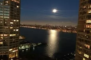 7000 Blvd E, Guttenberg, NJ 07093 - Photo 12