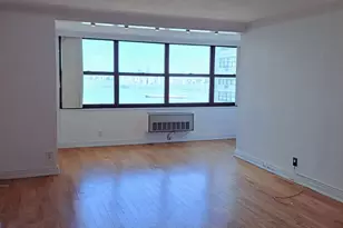 7000 Blvd E, Guttenberg, NJ 07093 - Photo 6